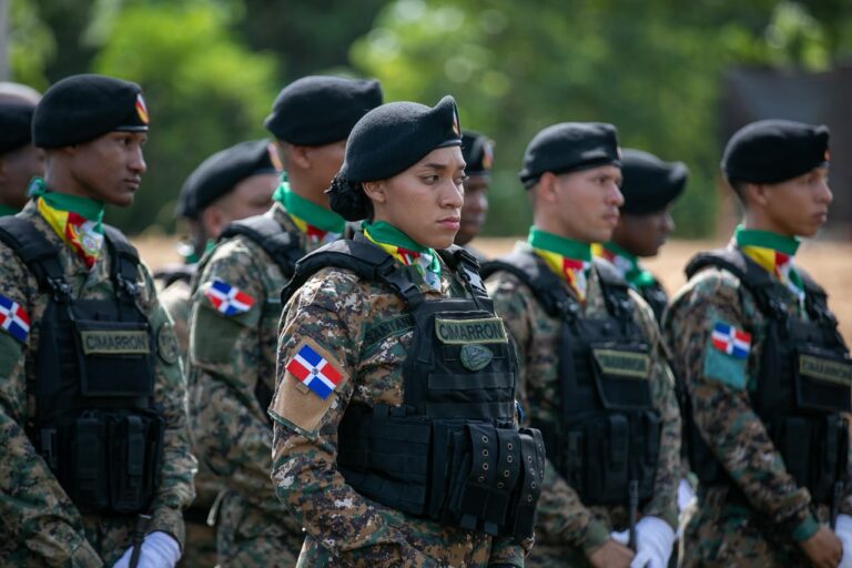 Presidente Abinader inaugura moderno Batallón de Transportación del Ejército para fortalecer la movilidad, el mantenimiento de la flota y la capacidad de respuesta operativa