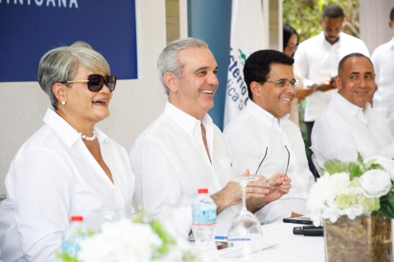 Contribuyendo al desarrollo sostenible del turismo, presidente Abinader inaugura planta de tratamiento de aguas residuales en beneficio de Juan Dolio y Guayacanes